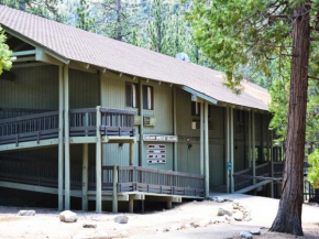 Cedar Grove Lodge, Cedar Grove